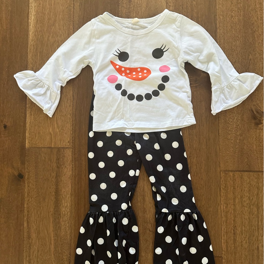 YNS Generic White and Black Kids Matching Set